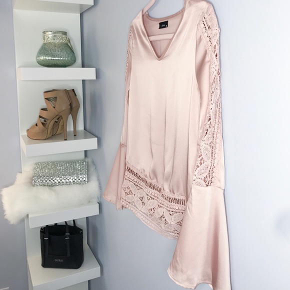 Fridda Lace Blouse - Picture 5 of 8